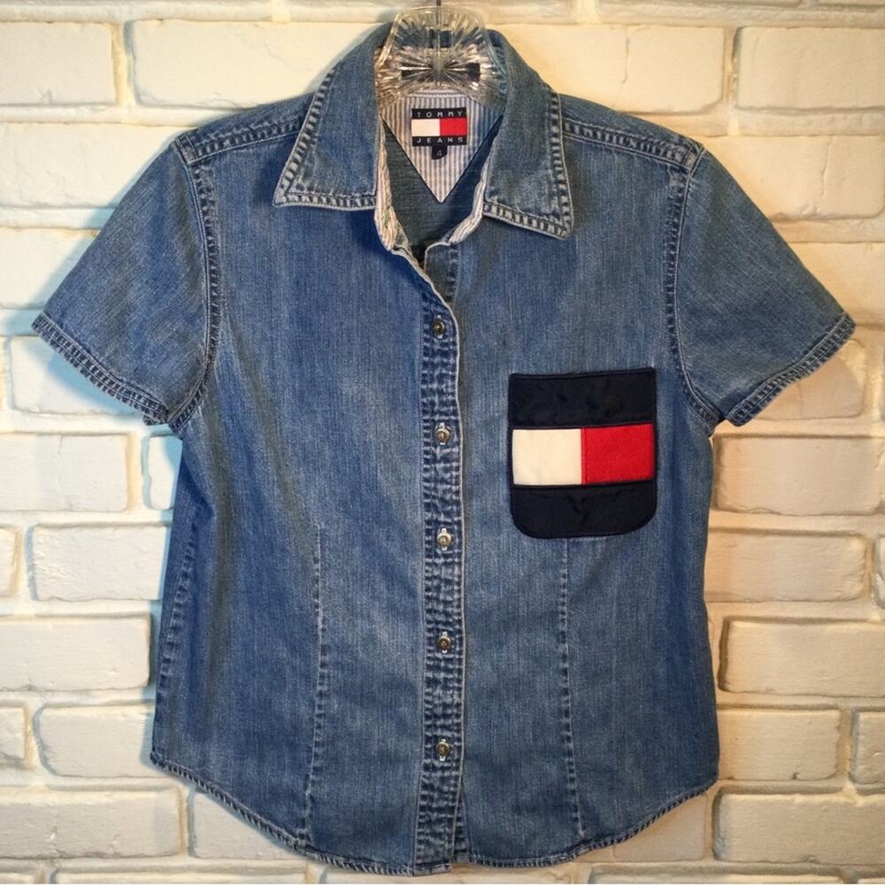 Vintage Tommy Hilfiger Denim Button Down Shirt Short Sleeve Flag logo Patch 4